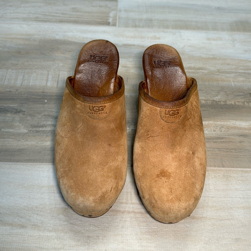 UGG Clogs size 8